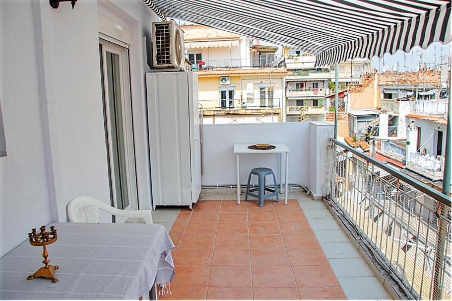 Kassandrou Suite Hot Tub-Jakuzzi - 2 Bedrooms - Big Balcony - Center Szaloniki Kültér fotó