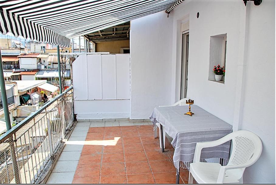 Kassandrou Suite Hot Tub-Jakuzzi - 2 Bedrooms - Big Balcony - Center Szaloniki Kültér fotó